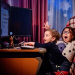 Ekrany bez dramatu, rodzinny plan mediów